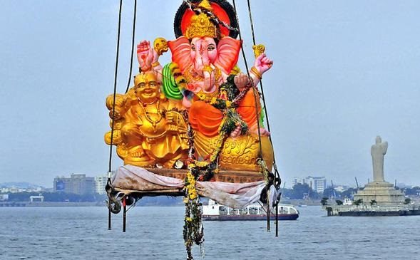 Ganesh-Visarjan
