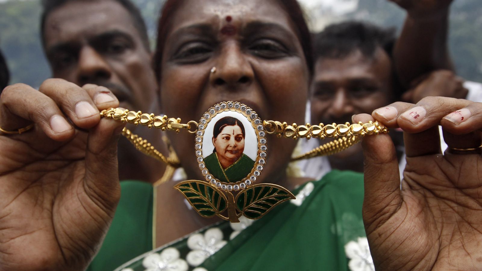 Amma Jayalalithaa to be shifted out of CCU