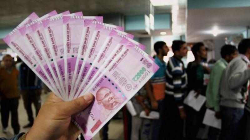 Nepal bans new Indian currency