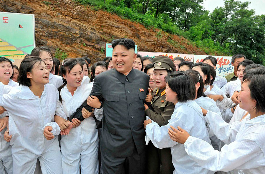 Kim jong & erotic games with schools girls 