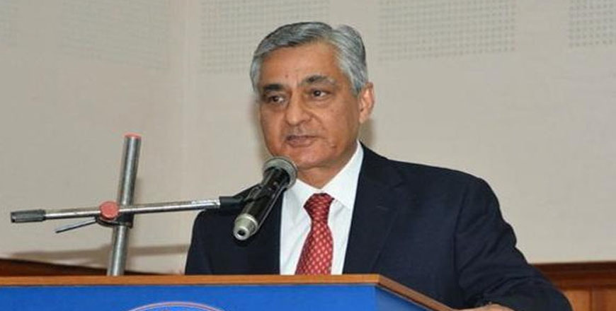 Notes issue is serious says CJ Thakur