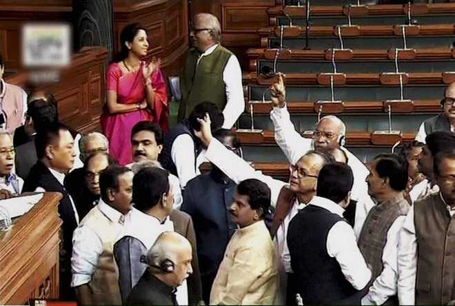 Black day on demonetisation by opposition