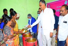 minister-hareeshrao-bhojana