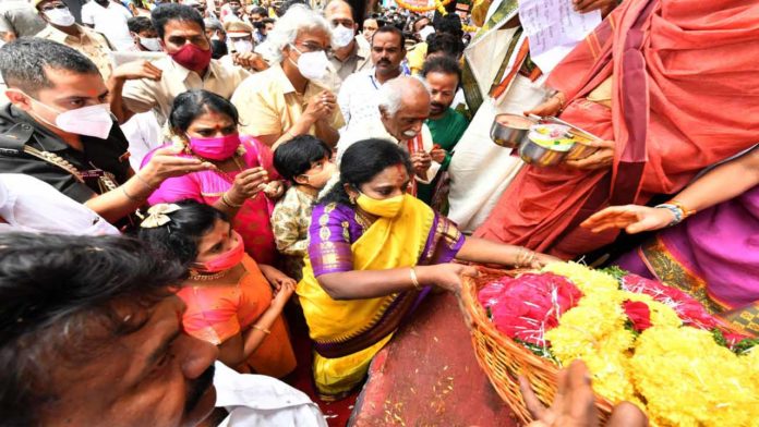 guv-Khairatabad-Ganesh