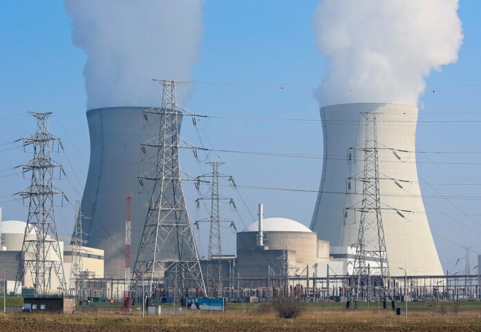 World worried about Nuclear plant