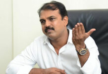 Koratala Must come up with new ideas koratala