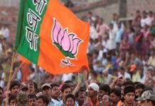 People coming in trains and RTC buses for the BJP meeting bjp