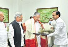KCR to use Reds for BRS kcr