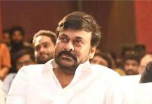 Chiranjeevi keeps big directors away