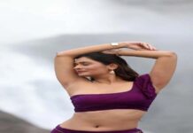 Open top Payal Rajput