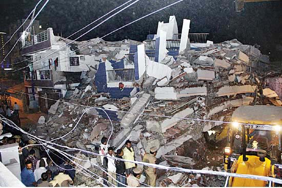 building collapses in city