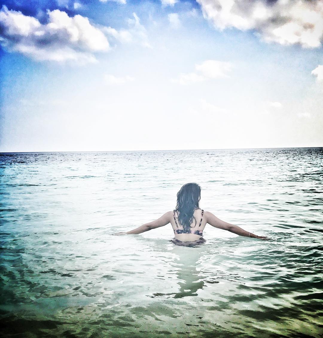  Samantha at beach in bikini  