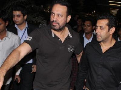   Attack on Salman Khan and shooting of Race 3 stopped 