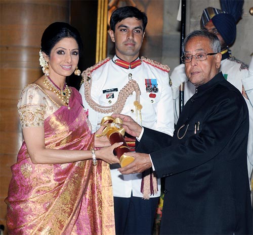 Sridevi Kapoor get Nandi Award from Kshana kshanam