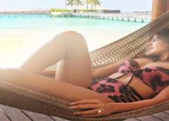 Samantha poses in bikini on exotic beach Tamil Nadu