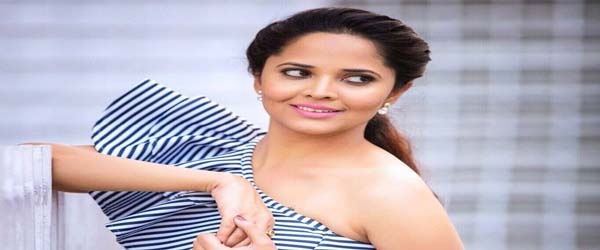 Anasuya Quits from Social Media after Recent Incident