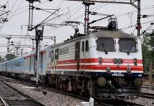 Indian Railways launches no bill, free food policy!