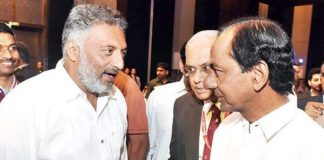 Prakash Raj Meets KCR in the State Assembly