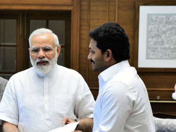     Vijay Sai Reddy touches PM Modi feet for ...