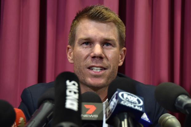 He wept real tears, but David Warner's straight-bat answers kept much ...