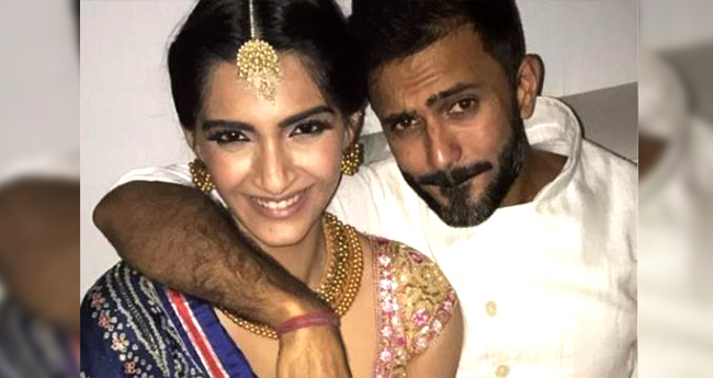 Sonam kapoor Marriage April 29 in Mumbai