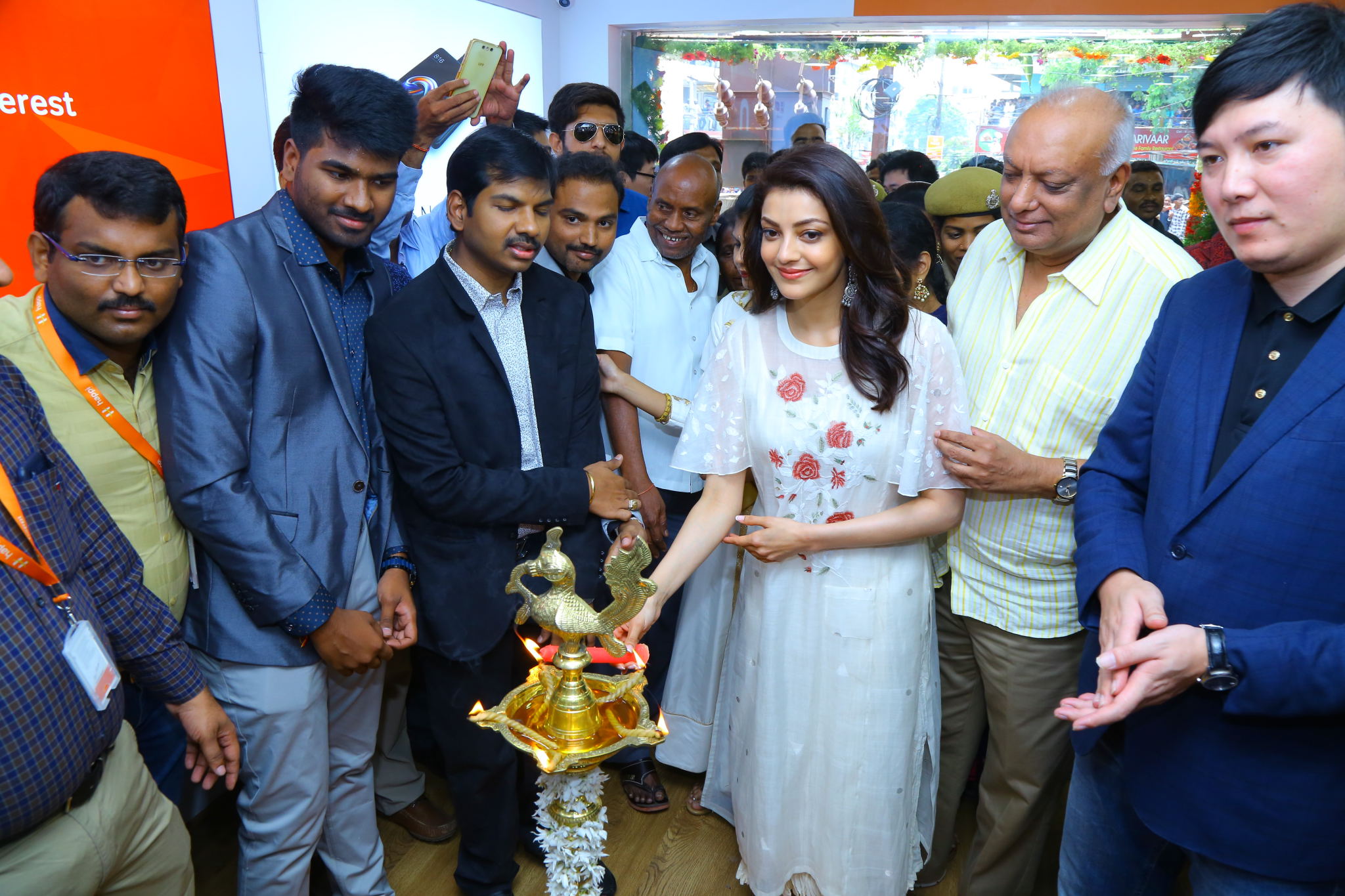 Grand Launch of HAPPI MOBILES at Karimnagar