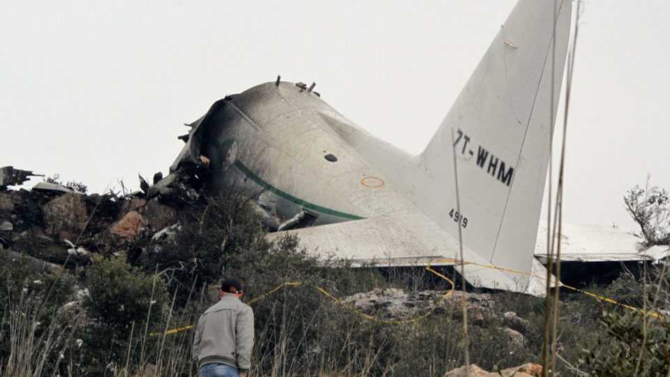 250 killed in a plane crash!