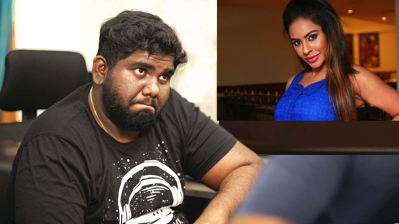 Sri Reddy Reveals Chat History With VIVA Harsha