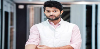 Vijay deverakonda talking about on laughing