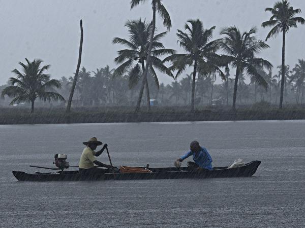 Monsoon hits kerala