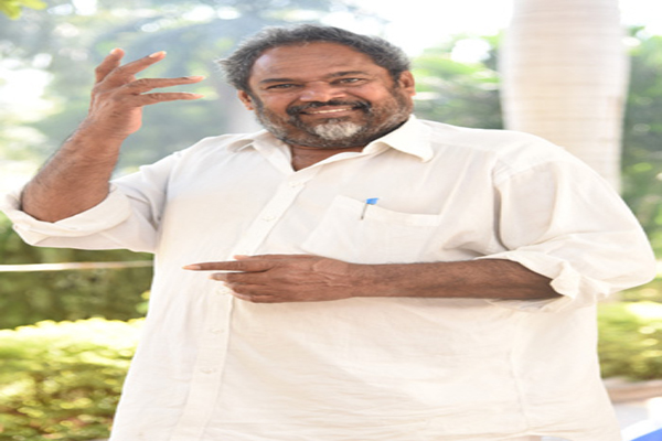Farmers oppose censoring of Telugu film 'Annadata Sukhibhava'