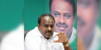 Want me alive..Then vote for JD(S) says Kumaraswamy