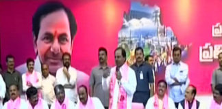 CM KCR