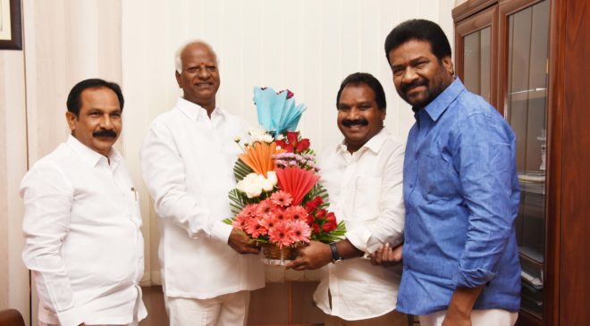 CM KCR birthday wishes to Deputy CM Kadiyam Srihari