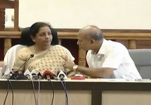 Nirmala Sitharaman Loses Her Cool At Karnataka ...