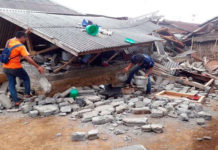 eartquake-in-Indonesia