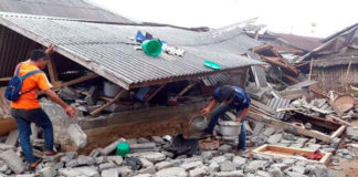 eartquake-in-Indonesia