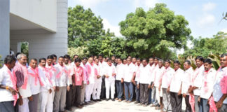 TDP leaders join TRS