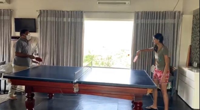 Minister Errabelli playes table tennis at Home