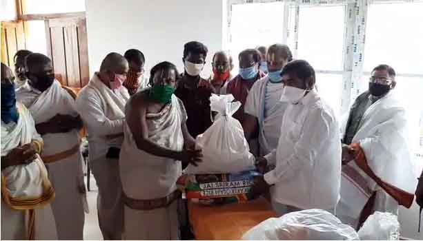 Minister Jagadish Reddy Help To Poor Brahmins