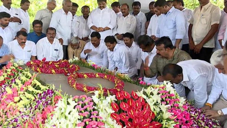 ys jagan