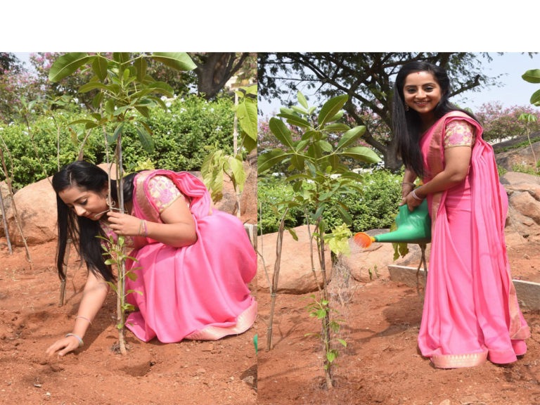 గ్రీన్ ఛాలెంజ్‌ను స్వీకరించిన నటి హర్షిత వెంకటేష్..