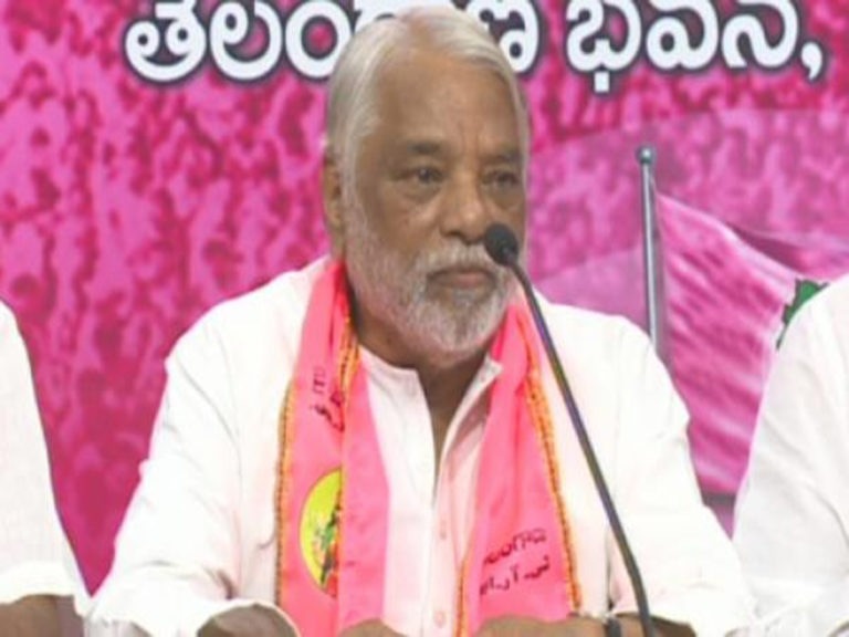 ఎలాంటి కాంట్రవర్సీ లేని వ్యక్తి వానిదేవి- కేకే