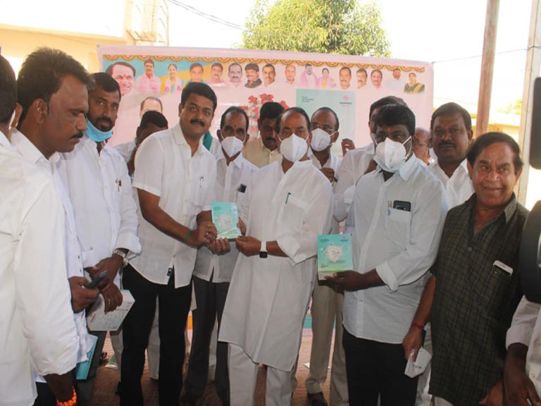ప్రతి ఒక్కరూ జాగ్రత్తలు పాటించాలి- మంత్రి అల్లోల
