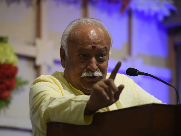 ప్రభుత్వ నిర్లక్ష్యంతోనే కరోనా ఉధృతి- ఆరెస్సెస్ చీఫ్