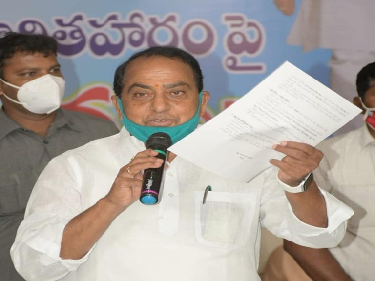 పల్లె, పట్టణ ప్రగతిపై మంత్రి అల్లోల సమీక్ష..