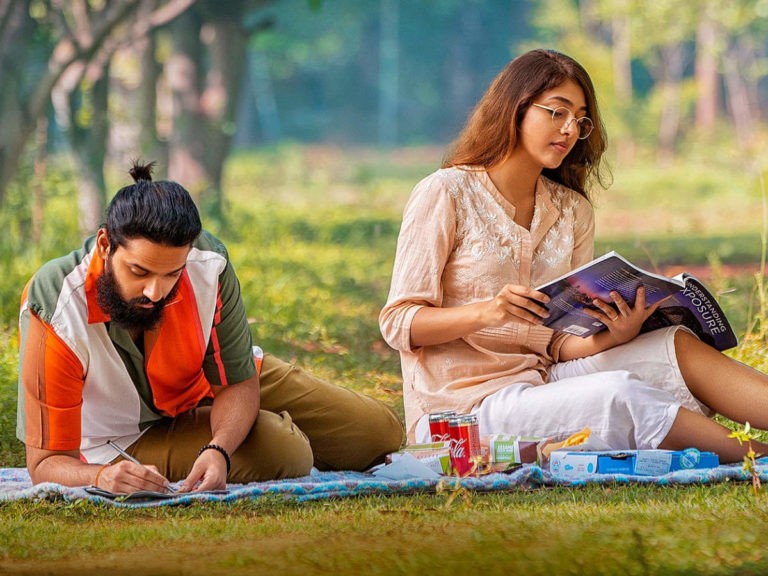 ‘7 డేస్‌ 6 నైట్స్‌’ ఫస్ట్ లుక్..