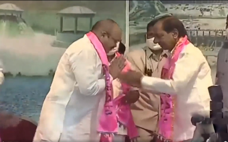 కేసీఆర్ సమక్షంలో టీఆర్ఎస్‌లో చేరిన పెద్దిరెడ్డి..