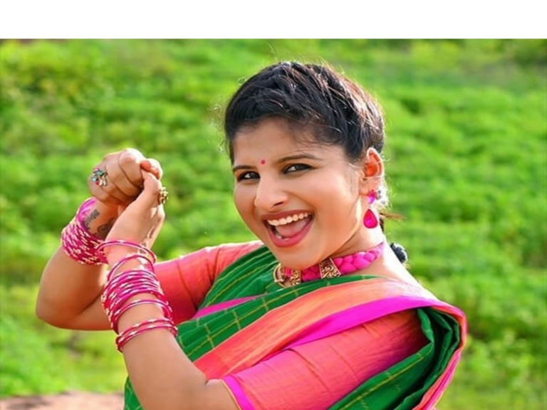 వివాదంలో సింగర్‌ మంగ్లీ..!