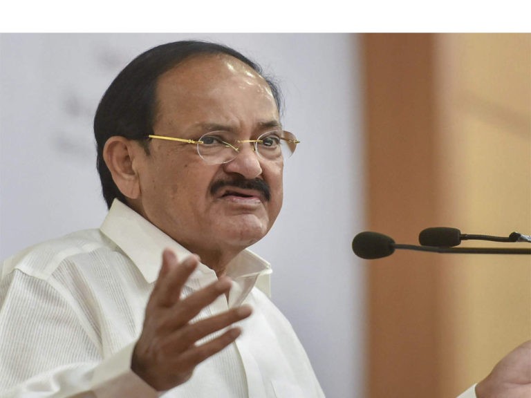 దేశ ప్రజలకు రాఖీ శుభాకాంక్షలు- ఉపరాష్ట్రపతి